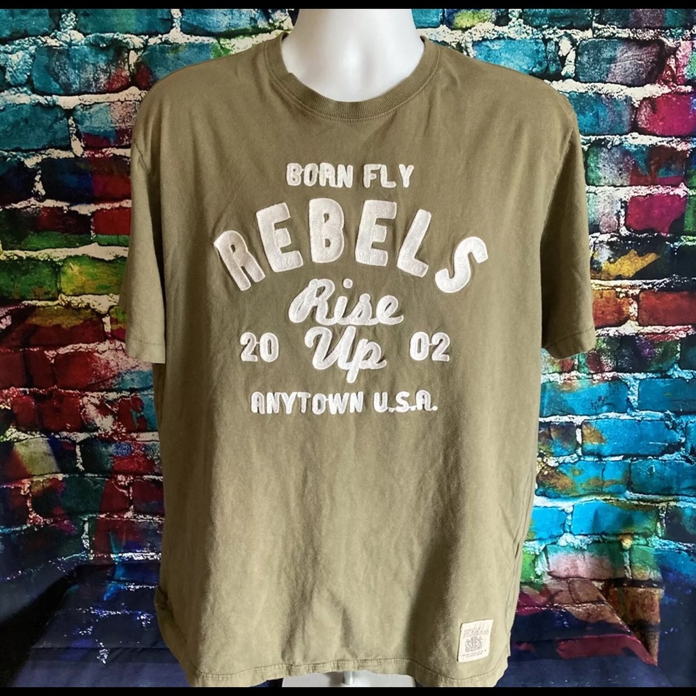 Born Fly Rebels Rise Up Textured T-shirt Men’s 2XL Slim